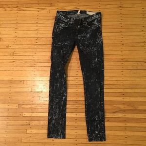 Blue Jeans Acid Washed